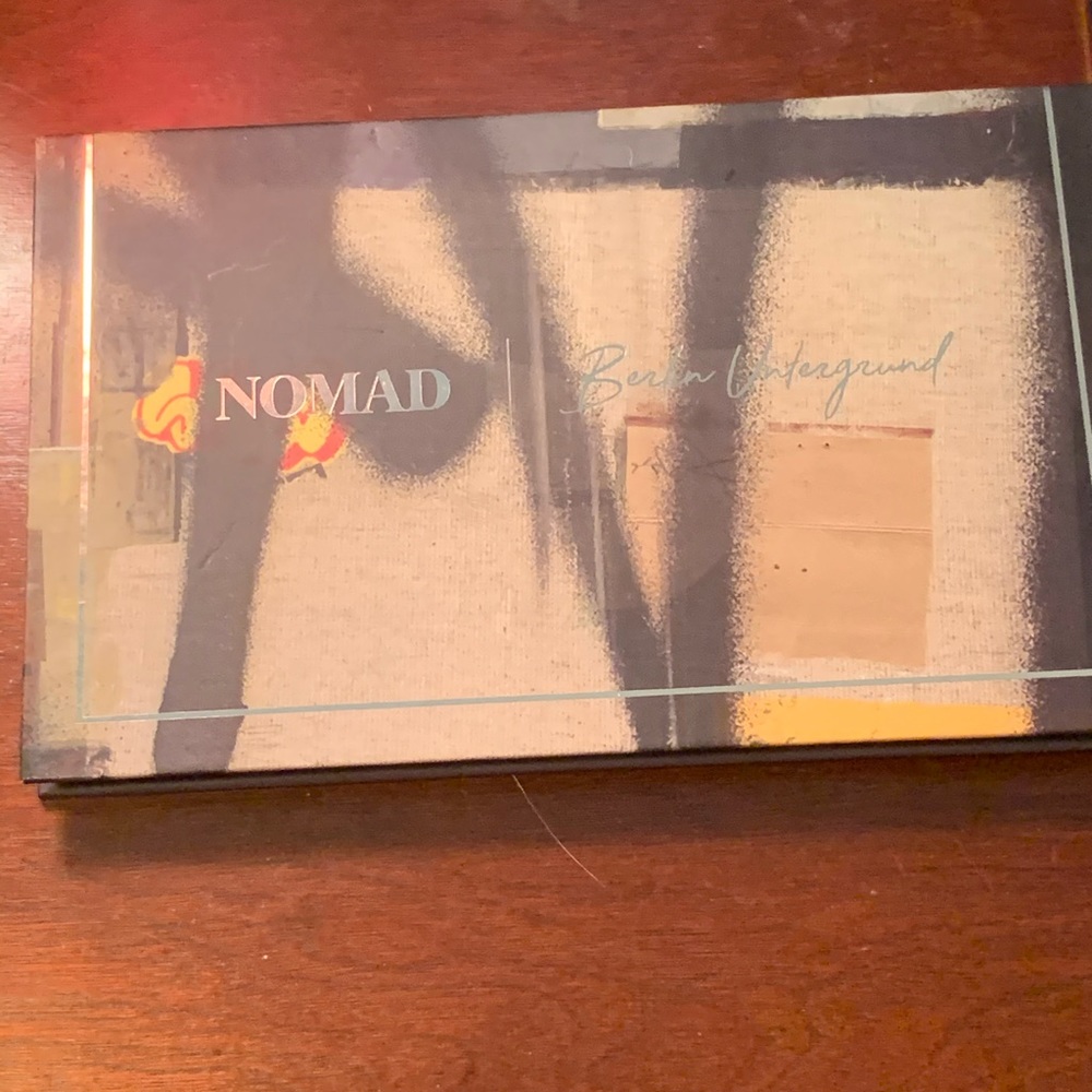 Nomad Berlin underground palette